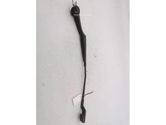 8M5117526BB BRAZO LIMPIAPARABRISAS DEL DER FORD FOCUS III Turnier|Desguaces La Cabaña