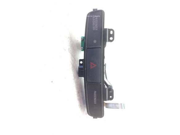 INTERRUPTOR WARNING MITSUBISHI LANCER VIII (CY_A, CZ_A)|Desguaces La Cabaña