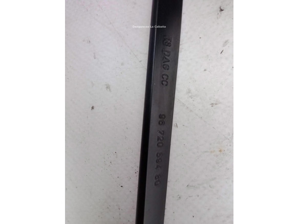 9672059480 BRAZO LIMPIAPARABRISAS DEL IZQ PEUGEOT 5008|Desguaces La Cabaña