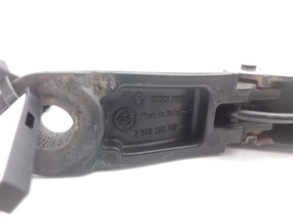 9683098980 BRAZO LIMPIAPARABRISAS DEL DER PEUGEOT 5008|Desguaces La Cabaña