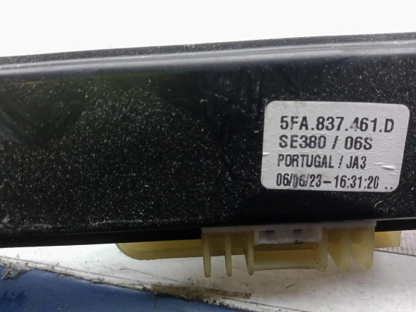 5FA837461D ELEVALUNAS PUERTA LAT DEL IZQ CUPRA LEON (KL1, KU1, KUG)|Desguaces La Cabaña