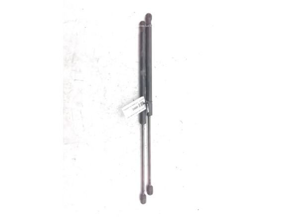 8A61A406A10AC AMORTIGUADOR PORTON / TAPA MALETA FORD FIESTA VI Van|Desguaces La Cabaña