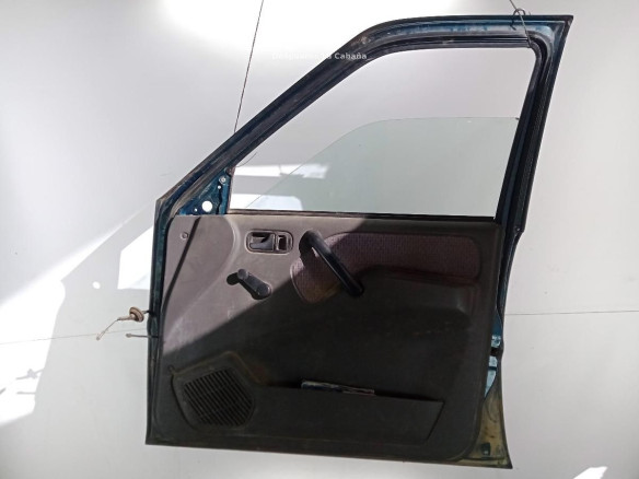 PUERTA LAT DEL DER NISSAN TERRANO II (R20)|Desguaces La Cabaña