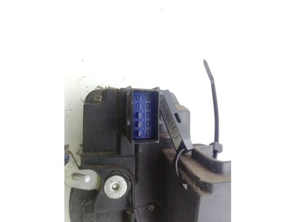 8200042171 CERRADURA PUERTA LAT DEL DER RENAULT TRAFIC II Furgón (FL)|Desguaces La Cabaña