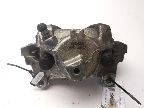 PINZA DEL IZQ AUDI Q3 (8UB, 8UG)|Desguaces La Cabaña