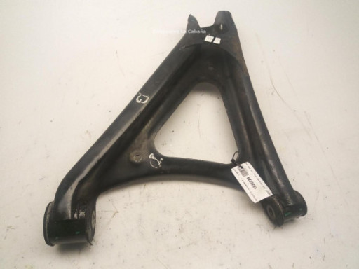 BRAZO SUSPENSION TRASERO DERECHO INFERIOR|Desguaces La Cabaña