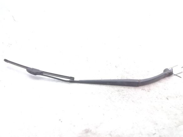 288864EH1A  BRAZO LIMPIAPARABRISAS DEL DER NISSAN QASHQAI II Todo terreno, cerrada (J11, J11_)|Desguaces La Cabaña