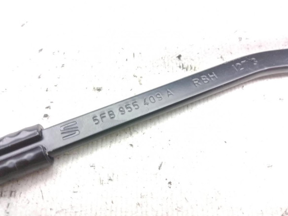5FB955409A BRAZO LIMPIAPARABRISAS DEL IZQ CUPRA LEON (KL1, KU1, KUG)|Desguaces La Cabaña