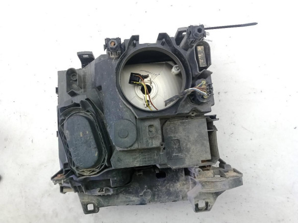 0301185202 FARO DERECHO LAND ROVER RANGE ROVER III (L322)|Desguaces La Cabaña