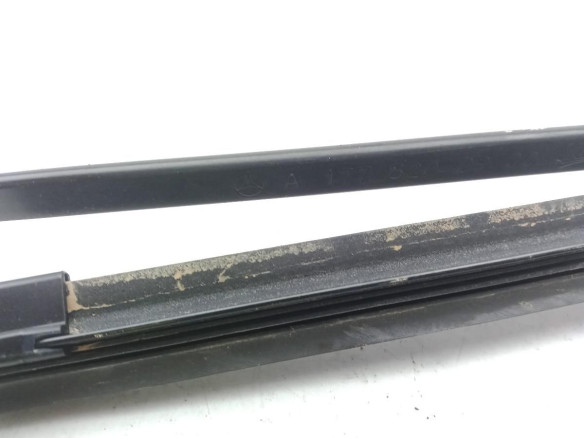 A1778200900 BRAZO LIMPIAPARABRISAS DEL DER MERCEDES BENZ CLA (C118)|Desguaces La Cabaña