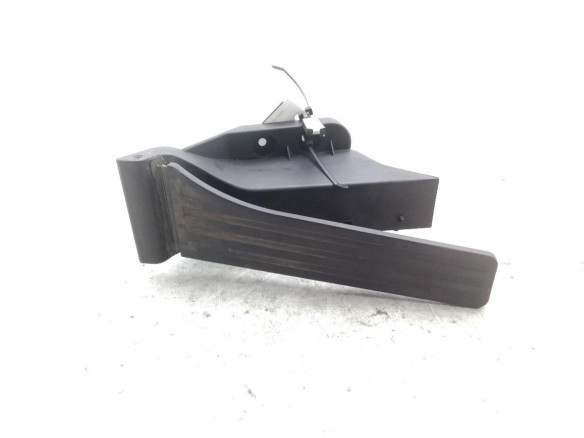 A2223001000 POTENCIOMETRO ACELERADOR MERCEDES BENZ CLASE E (W212)|Desguaces La Cabaña