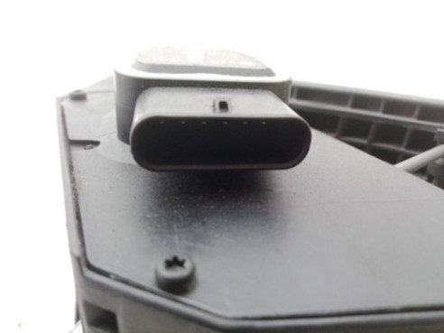 A2223001000 POTENCIOMETRO ACELERADOR MERCEDES BENZ CLASE E (W212)|Desguaces La Cabaña