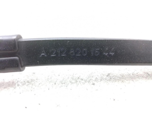 A2128201544 BRAZO LIMPIAPARABRISAS DEL IZQ MERCEDES BENZ CLASE E (W212)|Desguaces La Cabaña