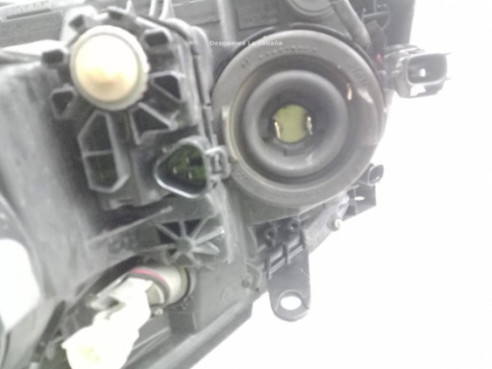 FARO DERECHO TOYOTA AVENSIS (_T25_)|Desguaces La Cabaña