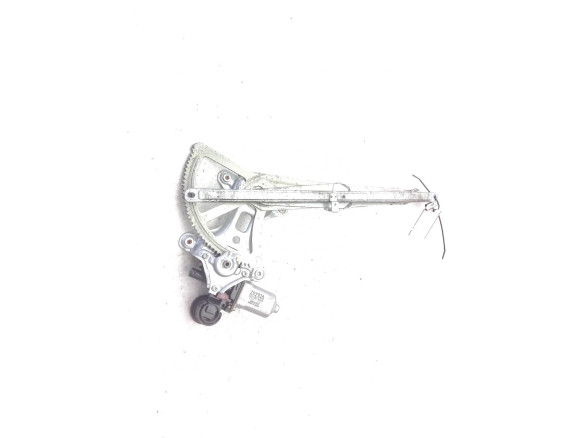 8571042070 ELEVALUNAS PUERTA LAT DEL DER TOYOTA RAV 4 II (_A2_)|Desguaces La Cabaña