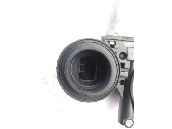 8571042070 ELEVALUNAS PUERTA LAT DEL DER TOYOTA RAV 4 II (_A2_)|Desguaces La Cabaña