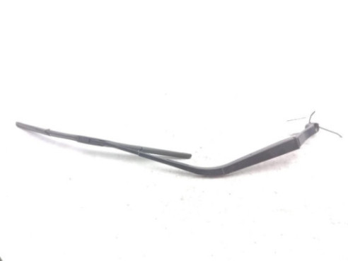 8250A171  BRAZO LIMPIAPARABRISAS DEL IZQ MITSUBISHI ASX (GA_W_)|Desguaces La Cabaña