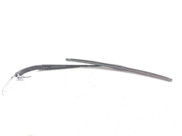 8250A172  BRAZO LIMPIAPARABRISAS DEL DER MITSUBISHI ASX (GA_W_)|Desguaces La Cabaña