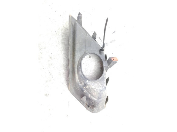 REJILLA PARAGOLPES DEL IZQ OPEL CORSA E (X15)|Desguaces La Cabaña