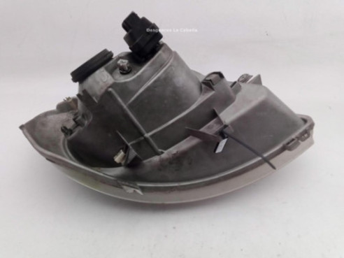 7700311371 FARO IZQUIERDO RENAULT TRAFIC II Furgón (FL)|Desguaces La Cabaña