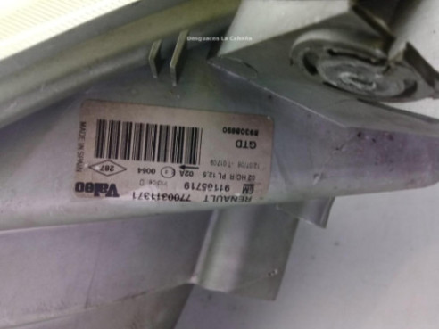7700311371 FARO IZQUIERDO RENAULT TRAFIC II Furgón (FL)|Desguaces La Cabaña