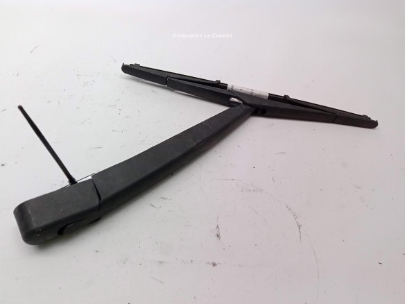 BRAZO LIMPIAPARABRISAS TRA PORTÓN SAAB 9-3 (YS3F)|Desguaces La Cabaña