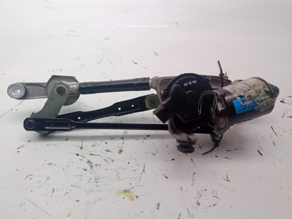 98100A5000 MOTOR LIMPIAPARABRISAS DEL HYUNDAI i30 (GD)|Desguaces La Cabaña