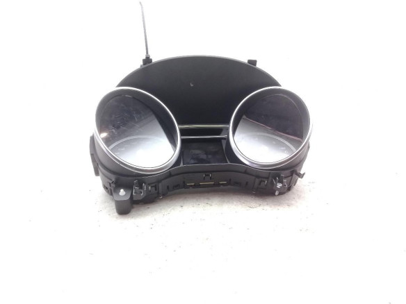 A1569009503 CUADRO INSTRUMENTOS MERCEDES BENZ CLASE GLA (X156)|Desguaces La Cabaña