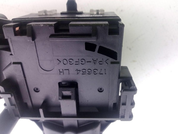 84652-05160, MANDO LIMPIAPARABRISAS TOYOTA AVENSIS (_T25_)|Desguaces La Cabaña