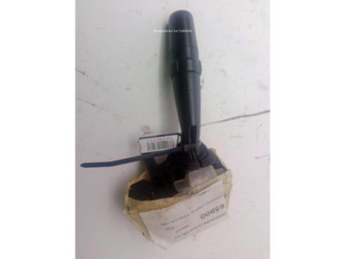 SinValor MANDO LIMPIAPARABRISAS TOYOTA PREVIA (_R3_)|Desguaces La Cabaña