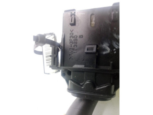 SinValor MANDO LUCES TOYOTA COROLLA Verso (ZER_, ZZE12_, R1_)|Desguaces La Cabaña