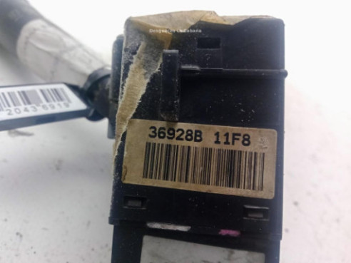 36928B11F8 MANDO LIMPIAPARABRISAS NISSAN SERENA (C23)|Desguaces La Cabaña