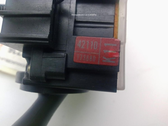 42110173680 MANDO LIMPIAPARABRISAS TOYOTA RAV 4 II (_A2_)|Desguaces La Cabaña