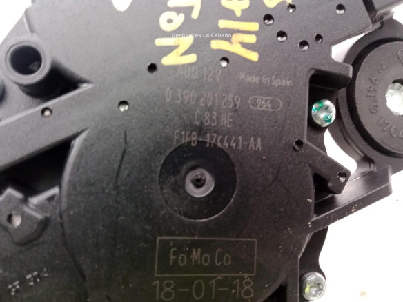 F1FB17K441AA MOTOR LIMPIAPARABRISAS TRA FORD FOCUS III|Desguaces La Cabaña