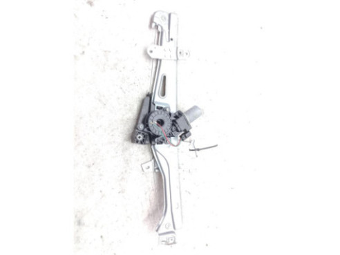 8340163T00000  ELEVALUNAS PUERTA LAT DEL DER SUZUKI SX4 S-Cross (JY)|Desguaces La Cabaña