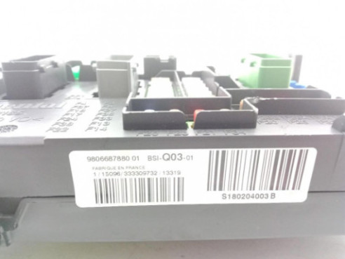 980668788001 CAJA FUSIBLES INTERIOR (BSI) PEUGEOT 308 II|Desguaces La Cabaña