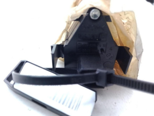 1698207410, INTERRUPTOR WARNING MERCEDES BENZ CLASE B (W245)|Desguaces La Cabaña