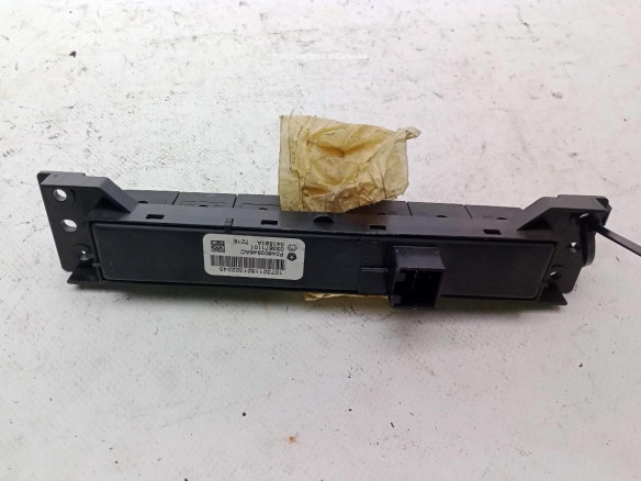 P04602846AC, INTERRUPTOR WARNING JEEP GRAND CHEROKEE III (WH, WK)|Desguaces La Cabaña