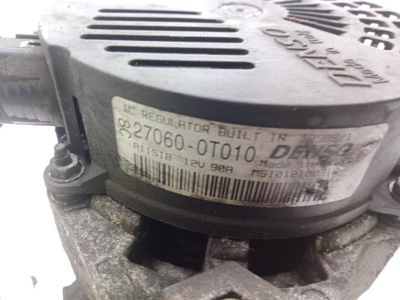 270600T010  ALTERNADOR TOYOTA AURIS (_E15_)|Desguaces La Cabaña