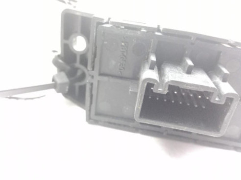 INTERRUPTOR FRENO MANO ELECTRICO NISSAN QASHQAI II Todo terreno, cerrada (J11, J11_)|Desguaces La Cabaña