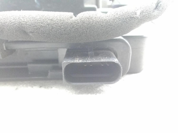 CERRADURA PUERTA LAT DEL DER IVECO DAILY VI Caja/Chasis|Desguaces La Cabaña
