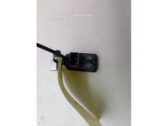 65832 INTERRUPTOR BLOQUEO PUERTAS VOLVO C30 (533)|Desguaces La Cabaña