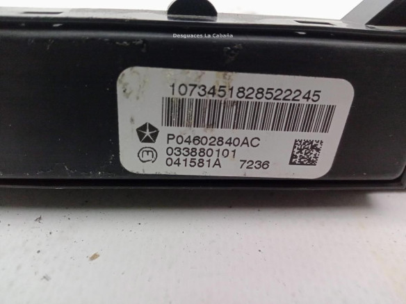 P04602840AC MANDO REGULACION ASIENTO JEEP GRAND CHEROKEE III (WH, WK)|Desguaces La Cabaña
