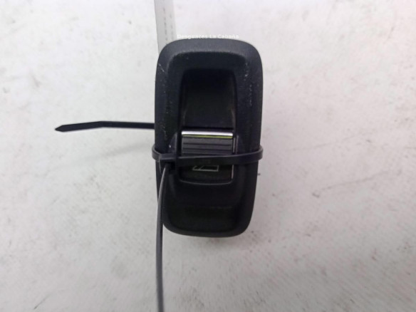 MANDO ELEVALUNAS PUERTA LAT TRA IZQ FORD FIESTA VI|Desguaces La Cabaña