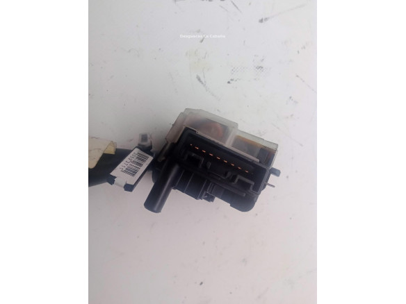 02290173738 MANDO LIMPIAPARABRISAS TOYOTA COROLLA (_E12_)|Desguaces La Cabaña