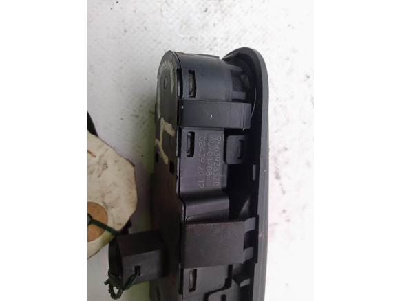 96639383ZD MANDO ELEVALUNAS PUERTA LAT DEL IZQ CITROEN C4 II (B7)|Desguaces La Cabaña