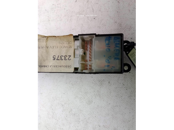 MANDO ELEVALUNAS PUERTA LAT DEL IZQ NISSAN ALMERA II (N16)|Desguaces La Cabaña
