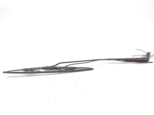 A6388202544 BRAZO LIMPIAPARABRISAS DEL DER MERCEDES BENZ VITO Furgón (638)|Desguaces La Cabaña