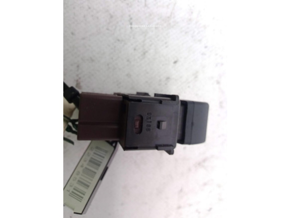 MANDO REGULACION ASIENTO SUBARU OUTBACK |Desguaces La Cabaña