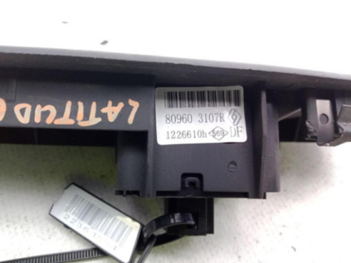 809603107R MANDO ELEVALUNAS PUERTA LAT DEL DER RENAULT LATITUDE |Desguaces La Cabaña